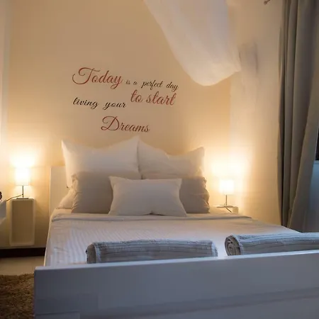 Relax 200 M T Apartament Rovinj